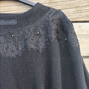 Vintage Black Sweater with Embroidered Beaded Detail – Josephes